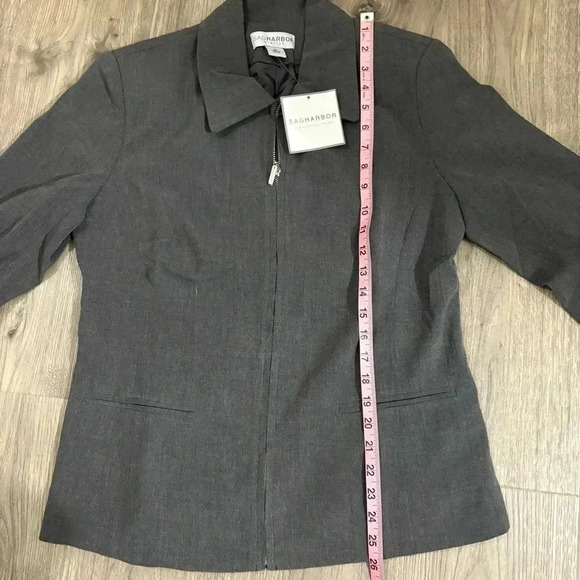 NWT Sag Harbor Women’s Gray Jacket /Blazer Size 10 Stretch - Picture 7 of 10